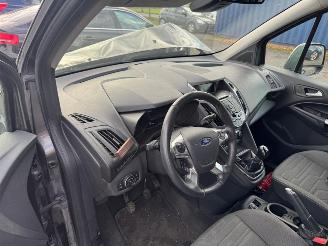 Ford Tourneo CONNECT picture 18