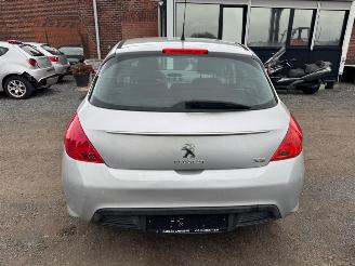 Peugeot 308  picture 7