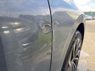 Volkswagen Golf 1.0 eTSI Life Business AUTOMAAT picture 6