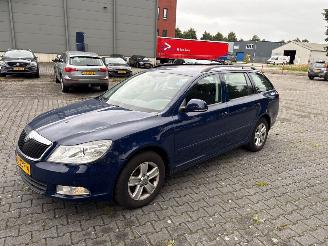 Voiture accidenté Skoda Octavia 1.6 TDI Greenline Combi/o 4Dr Diesel 1.598cc 77kW (105pk) FWD 2012/5
