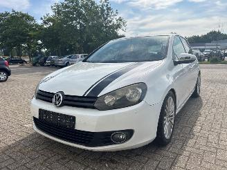 skadebil auto Volkswagen Golf 1.4 TSI 122 16V Hatchback  Benzine 1.390cc 90kW (122pk) FWD 2008-10/2012-11  CAXA 2009/7