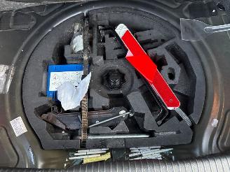 Volkswagen Golf 1.4 TSI 122 16V Hatchback  Benzine 1.390cc 90kW (122pk) FWD 2008-10/2012-11  CAXA picture 20