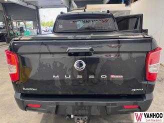 Ssang yong Musso  picture 11