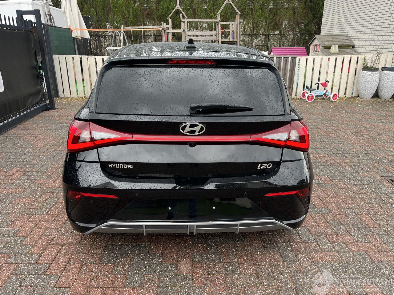 Hyundai I-20 1,0 TURBO AUTOMATIC - NAVI