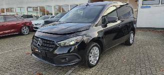 damaged passenger cars Mercedes Citan 110CDI Automaat*Navigatie*digitaal Display 9,5Inch*Camera*Comfort stoelen*Licht Paket*Aluminium velgen* 2025/3