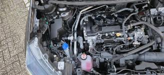 Toyota Yaris Cross 1.5L Hybride Automaat*LED*Camera*KeylessGo*Stoelverwarming*DAB*Airco* picture 6