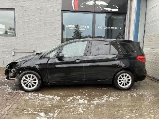 Unfallwagen BMW 2-serie BMW 216d 2015 2015/9