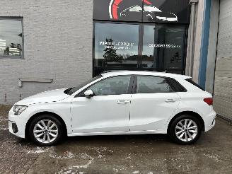 uszkodzony samochody osobowe Audi A3 AUDI A3 2.0TDI 2020 2020/11