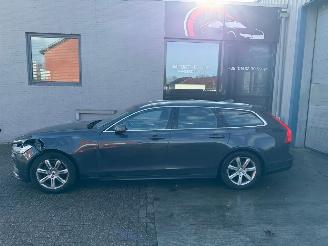 Auto incidentate Volvo V-90 Volvo V90 2.0d 2019 2019/4