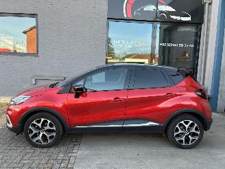 Renault Captur RENAULT CAPTUR 1.2I AUTOM picture 1