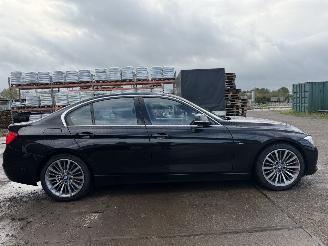 BMW 3-serie 320i High Executive NAP ORIGINELE NL AUTO! picture 7