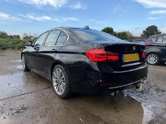 BMW 3-serie 320i High Executive NAP ORIGINELE NL AUTO! picture 13