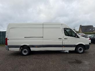 Volkswagen Crafter 35 2.5 TDI L4H3 picture 4