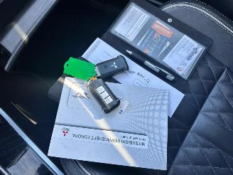 Mitsubishi Outlander 2.4 PHEV S-Edition picture 17