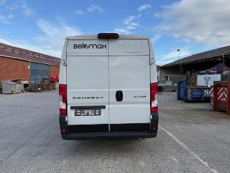 Peugeot Boxer AUTOMATIC picture 6