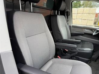 Volkswagen Caddy maxi AUTOMATIC 4X4 picture 12