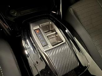 Peugeot 2008  picture 13