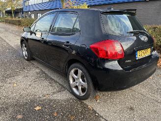 Toyota Auris 1.4 5drs 74kw picture 2
