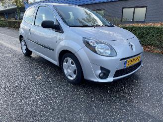 Avarii autoturisme Renault Twingo 1.2 airco 2010/8