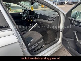 Volkswagen Polo VI Life BUSINESS DSG picture 14