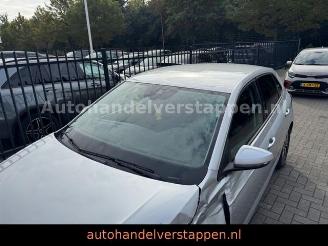 Volkswagen Polo VI Life BUSINESS DSG picture 15