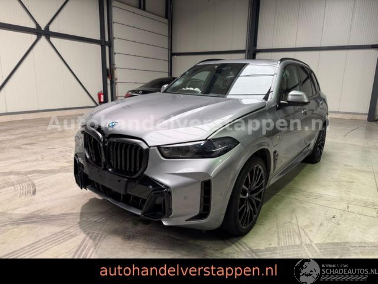 BMW X5 50 e xDrive M Sport Pano 22'' VOLL