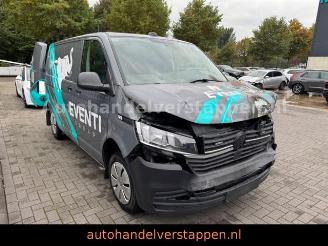Vaurioauto  passenger cars Volkswagen Transporter  2023/7