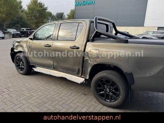Toyota Hilux 2.8 D.Cab Invincible 4x4 Roll B. JBL picture 6