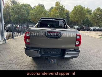 Toyota Hilux 2.8 D.Cab Invincible 4x4 Roll B. JBL picture 4
