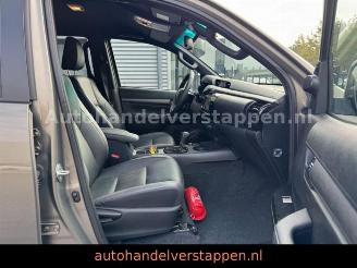 Toyota Hilux 2.8 D.Cab Invincible 4x4 Roll B. JBL picture 18