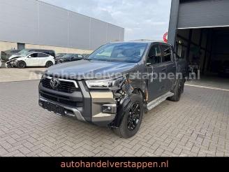 Toyota Hilux 2.8 D.Cab Invincible 4x4 Roll B. JBL picture 9