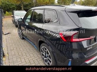 BMW iX1 30 xDrive xLine 230KW Harman Pano picture 5