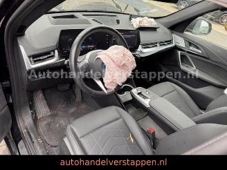 BMW iX1 30 xDrive xLine 230KW Harman Pano picture 19
