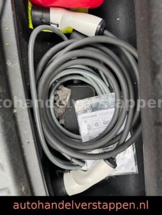 BMW iX1 30 xDrive xLine 230KW Harman Pano picture 21