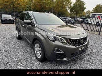 Schadeauto Peugeot 3008 II Active 96 kW 12V e-THP - PureTech 2018/9