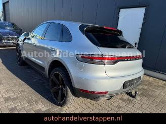 Damaged car Porsche Macan PDK -Facelift- Panorama DAB+ Leder 2020/7