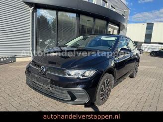 Coche accidentado Volkswagen Polo VI Life 70KW TSI Navi Klima 5Turig 2022/6