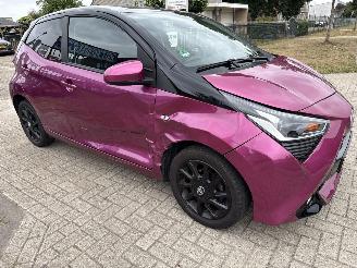 Toyota Aygo 1.0 VVT-iX-CITE BOUWJAAR 2019 LICHTE SCHADE!  5750 EURO picture 6