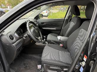 Suzuki Vitara 1.4 Boosterjet Select Smart Hybrid picture 20