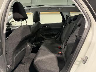 Peugeot 308 1.2 PureTech 81kW Panodak Blue Lion picture 20