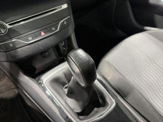 Peugeot 308 1.2 PureTech 81kW Panodak Blue Lion picture 19