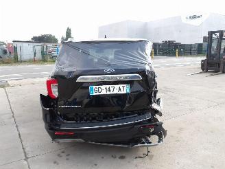 Ford Explorer PLATIUM picture 6