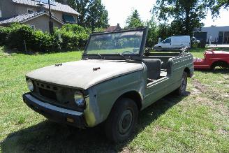 uszkodzony samochody osobowe DAF 66 YA EX LEGER BODY MET ACTIEF NL KENTEKEN + DONOR AUTO 1975/6