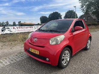Voiture accidenté Toyota iQ 1.0 VVTi Comfort LPG G3 MOTORSCHADE ! 2009/5