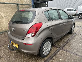 Hyundai I-20 1.2 I-MOTION picture 1