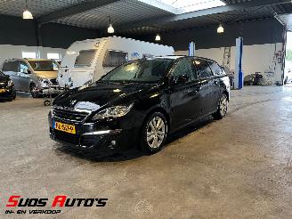 uszkodzony samochody osobowe Peugeot 308 1.6 BlueHDI Blue Lease Executive 2015/12