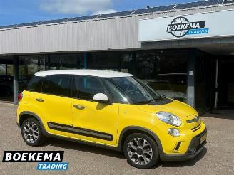 krockskadad bil motor Fiat 500L 0.9 TwinAir Navigatie Airco Cruise Control PDC 2014/7