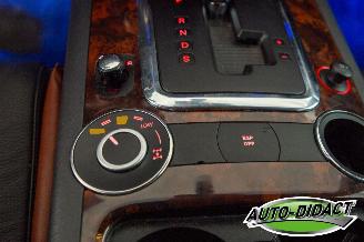 Volkswagen Touareg 3.6 V6 AWD VR 3.6 Automaat Clima Navi Leder picture 12