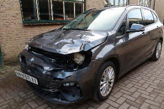 Voiture accidenté BMW 2-serie Active Tourer 225xe iPerformance edition 2020/2