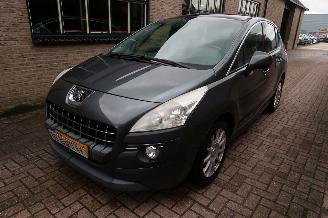 Vaurioauto  passenger cars Peugeot 3008 Peugeot 3008 1.6 VTi ST 2010/11